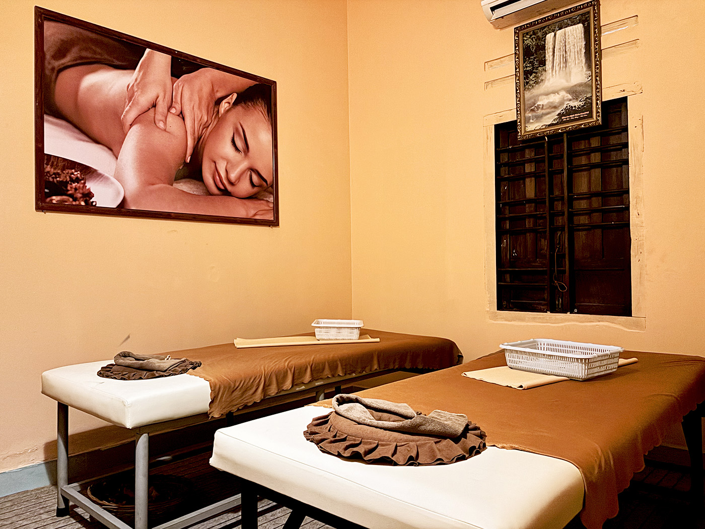 Massage vai gáy Mũi Né
